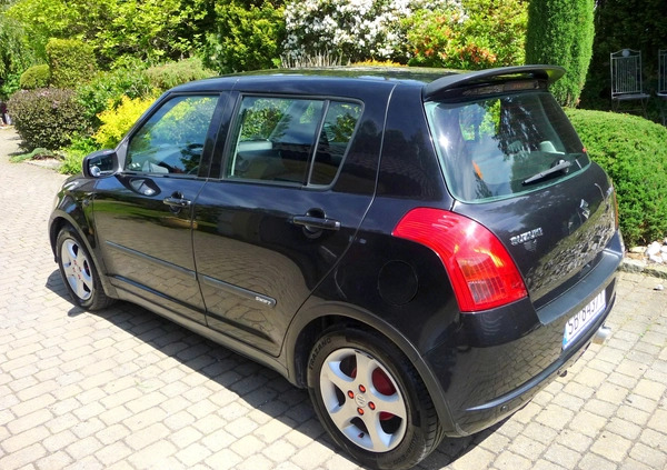Suzuki Swift cena 13900 przebieg: 211000, rok produkcji 2005 z Jelcz-Laskowice małe 407